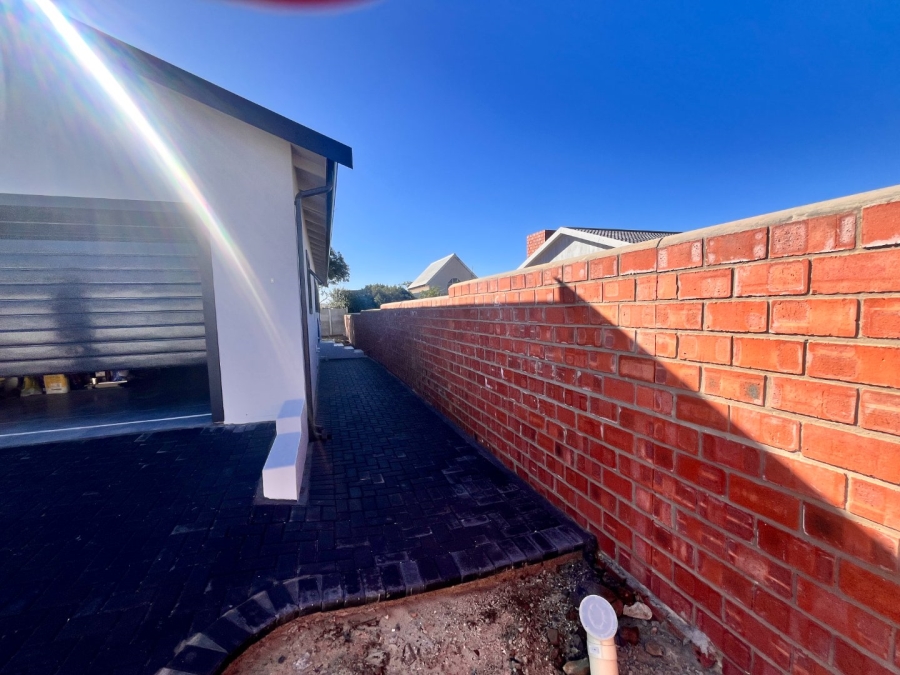 3 Bedroom Property for Sale in Fountains Estate Eastern Cape